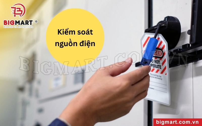 Vôn kế giúp kiểm tra và giám soát nguồn điện