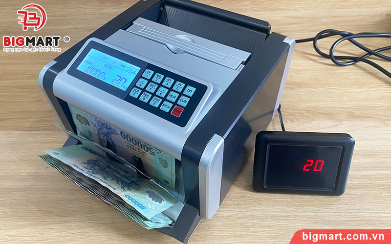 Chức năng tính tổng tiền theo mệnh giá