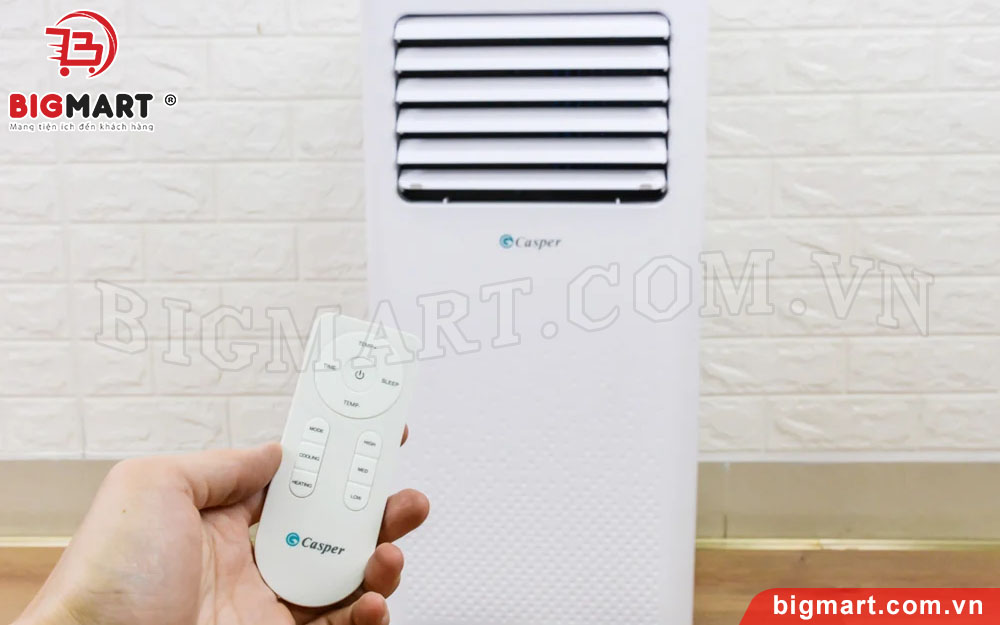 Điều khiển dễ dàng với remote đi kèm